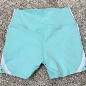 Tier Activewear meraki shorts